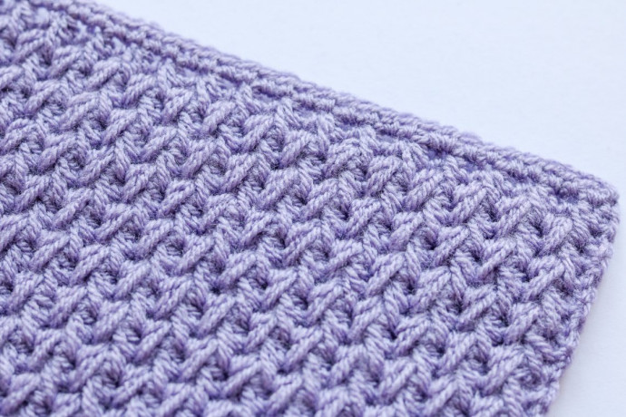 ​Crochet Feather Pattern