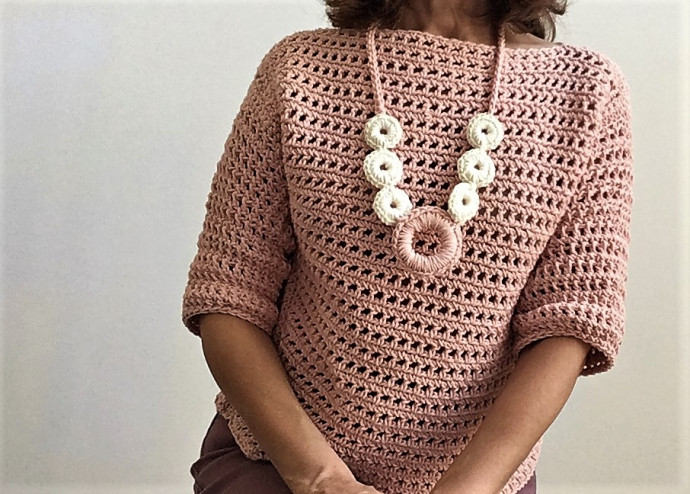 Helping our users. ​Crochet Office Style Blouse.