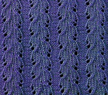 ​Relief Stripes of Small Leaves Knit Pattern