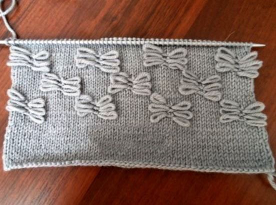 Moth Knit Stitch Moth Knit Stitch