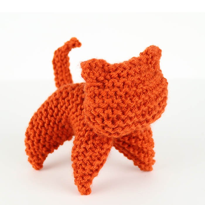 I want to share with you my crochet toy-cat