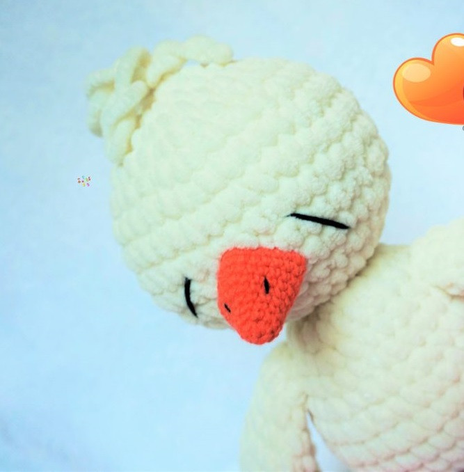 Small amigurumi duck