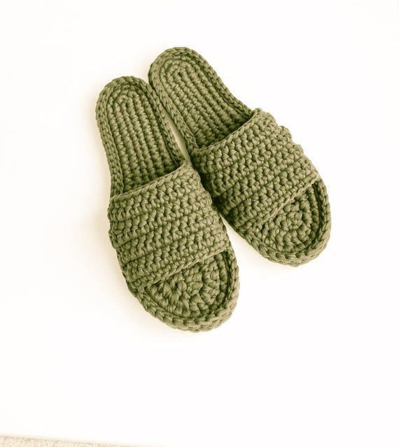 Crochet summer slippers