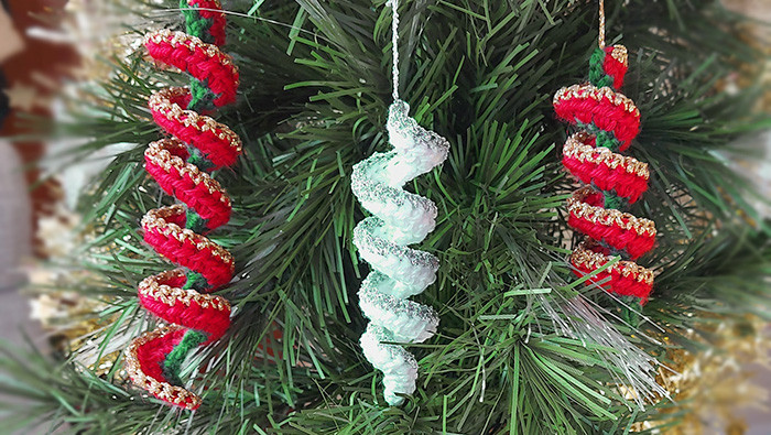​Crochet Spiral Christmas Tree Decoration