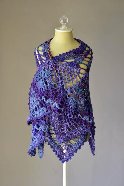 Crochet pineappls shawl