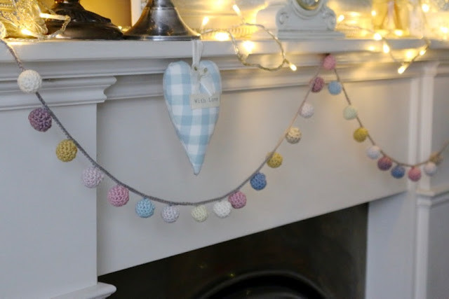 ​Crochet Small Balls Garland