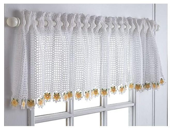 Daisy Crochet Valance Pattern