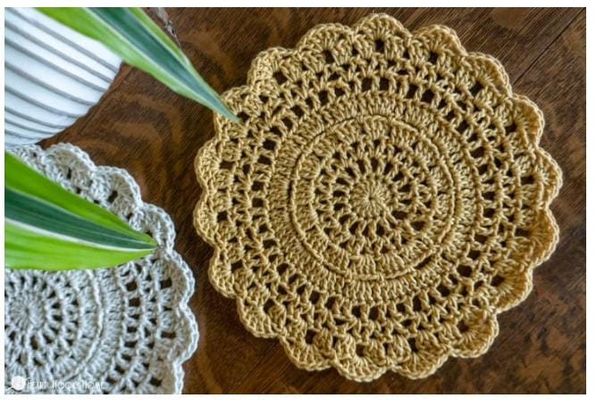 Create Beautiful Crotchet Table Mats for Home Decoration and Protection Create Beautiful Crotchet Table Mats for Home Decoration and Protection