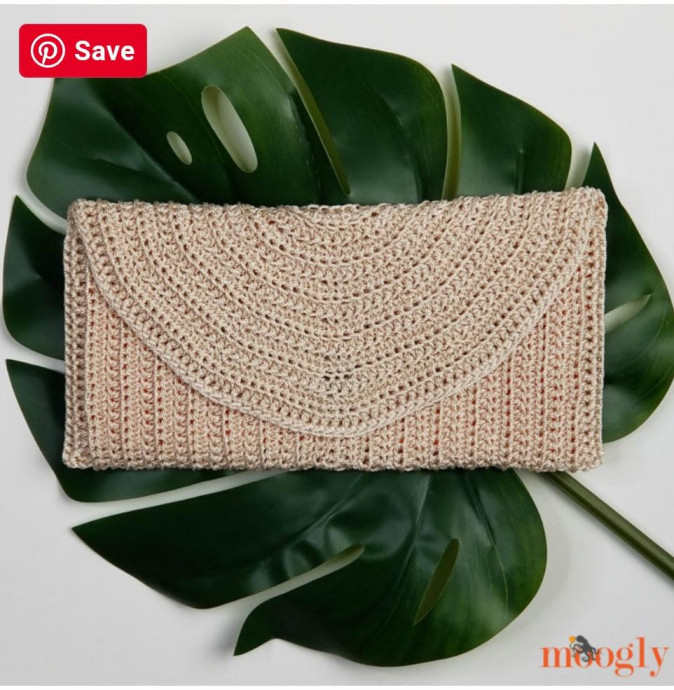 Perfect Summer Crochet Clutch