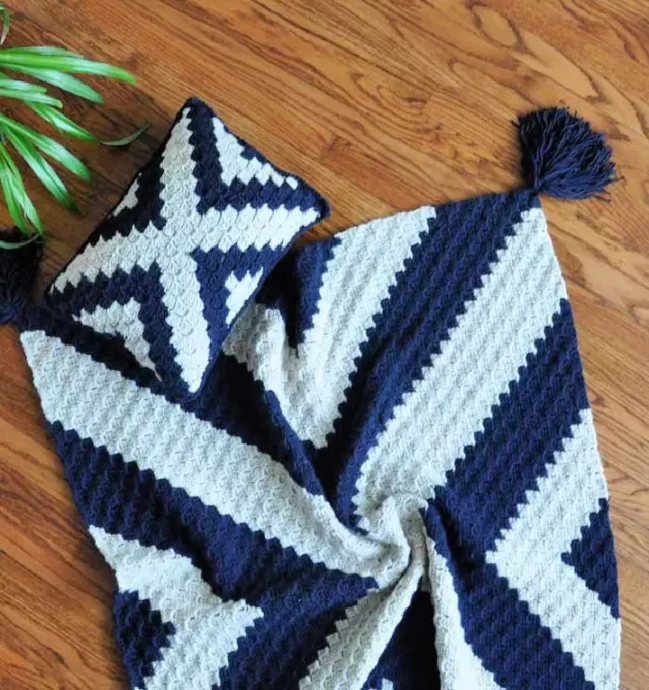 Modern C2C Crochet Blanket