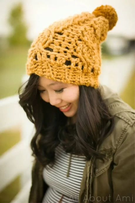 Create Your Own Chunky Cabled Slouchy Beanie Cap with Bulky Yarn Create Your Own Chunky Cabled Slouchy Beanie Cap with Bulky Yarn
