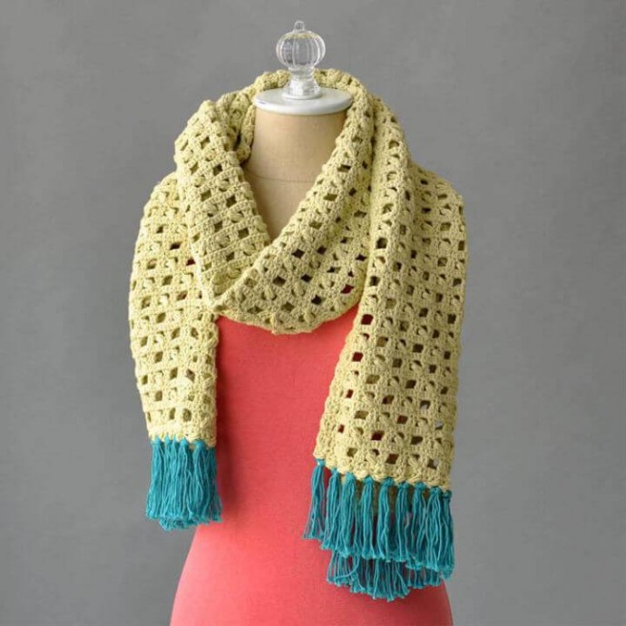 Crochet Universal Yarn Citron Scarf Pattern