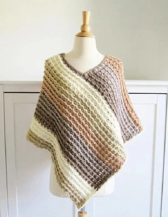 Create a Cozy Poncho: Perfect for Cold Weather with Easy Crochet Pattern Create a Cozy Poncho: Perfect for Cold Weather with Easy Crochet Pattern