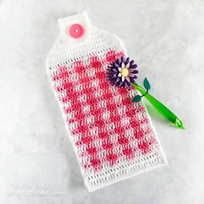 Create a Beautiful Hand Towel with 135 Yards of Cotton Yarn - Beginner-Friendly Crochet Pattern Create a Beautiful Hand Towel with 135 Yards of Cotton Yarn - Beginner-Friendly Crochet Pattern