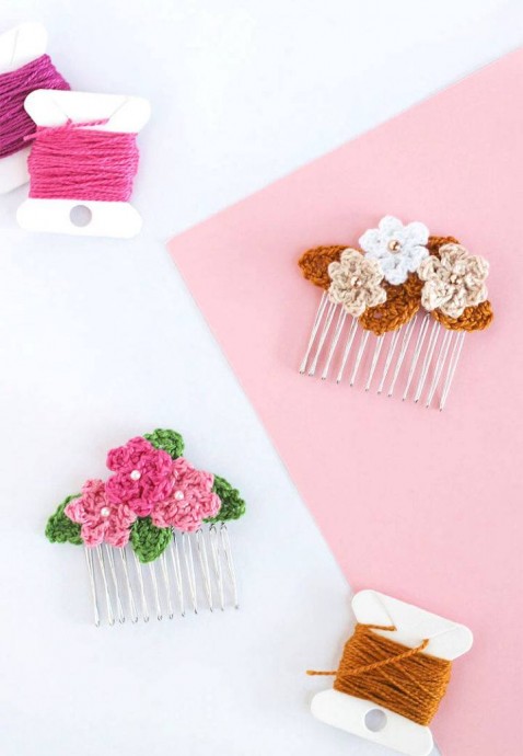 Transform Your Hair Accessories: Make Beautiful Crochet Flowers for Plastic Combs Transform Your Hair Accessories: Make Beautiful Crochet Flowers for Plastic Combs