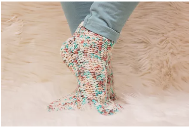 Discover the Versatility of Sock Yarn: Create Beautiful Crochet Socks in Five Sizes Discover the Versatility of Sock Yarn: Create Beautiful Crochet Socks in Five Sizes