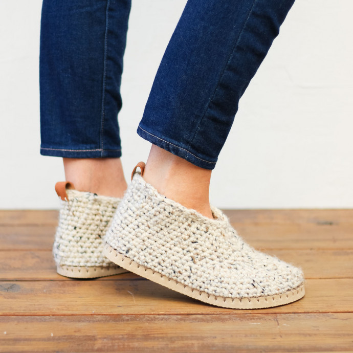Crochet home slippers (Innovative Flip-Flop concept!!)