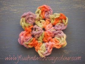 Create Beautiful Crocheted Flowers for Your Projects with This Easy Pattern Create Beautiful Crocheted Flowers for Your Projects with This Easy Pattern