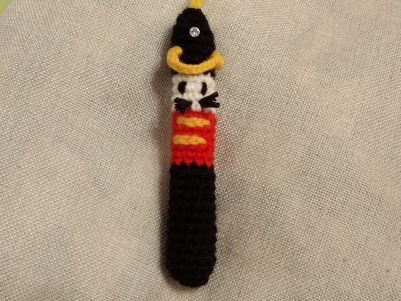 Crafting a Beautiful Crochet Nutcracker Christmas Tree Decoration for the Holidays Crafting a Beautiful Crochet Nutcracker Christmas Tree Decoration for the Holidays