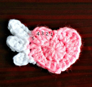 Create a Charming Crochet Flying Heart Applique for Your Projects