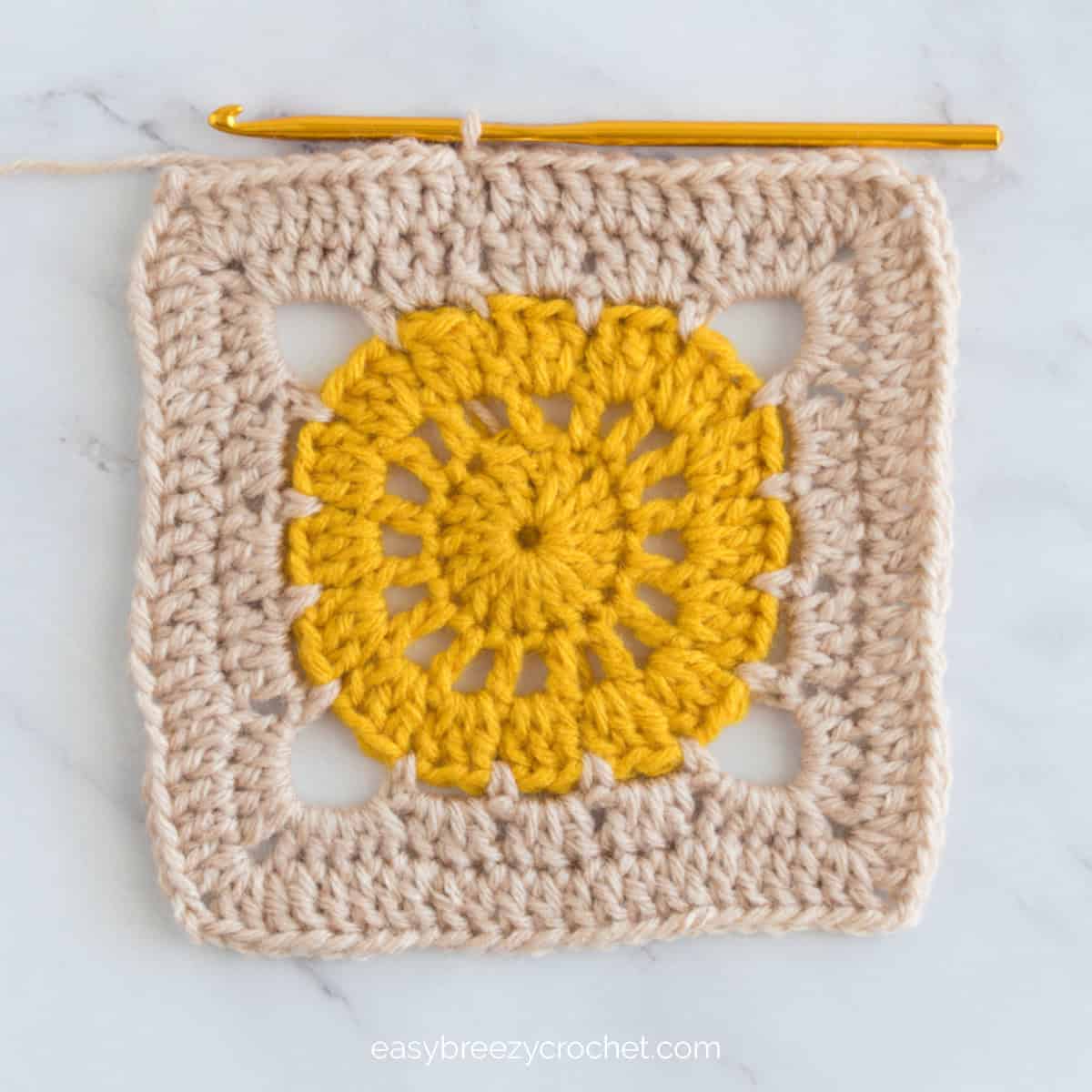 Create Your Own Crochet Circle Granny Square: A Complete Guide for Beginners and Experts