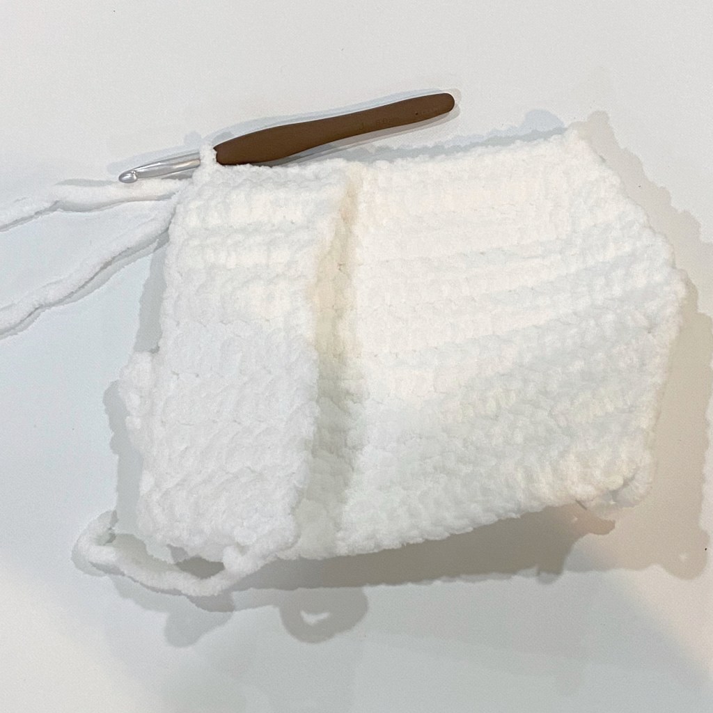 Create Your Own Adorable Handmade Crochet Polar Bear with This Comprehensive Guide
