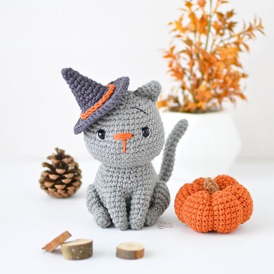 Create Your Own Adorable Crochet Halloween Cat: A Step-by-Step Guide for DIY Enthusiasts Create Your Own Adorable Crochet Halloween Cat: A Step-by-Step Guide for DIY Enthusiasts