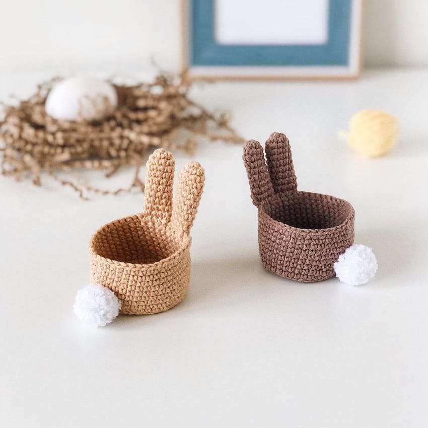 Create Your Adorable Crochet Easter Bunny Basket for a Charming Celebration