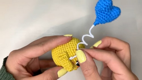 Create Your Whimsical Crochet Chicken With Heart Balloon - Step-by-Step Guide