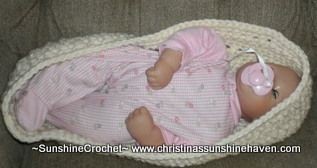 Cozy Crochet Baby Cocoon Pods: A Handmade Treasure for Newborns Cozy Crochet Baby Cocoon Pods: A Handmade Treasure for Newborns
