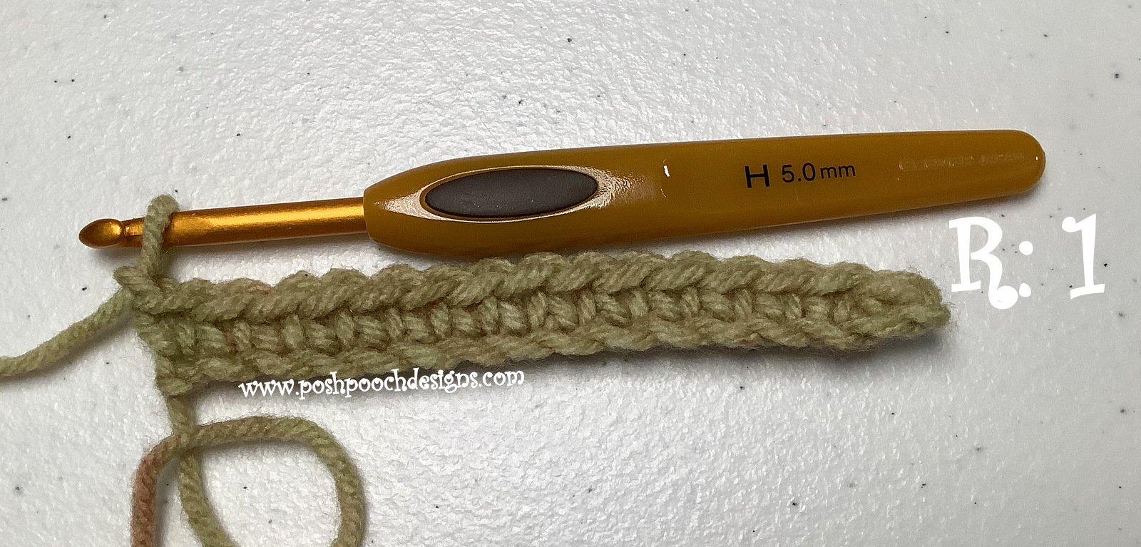 Create Your Own Crochet Bobble Ear Warmer: A Stylish and Cozy Accessory for Cooler Months
