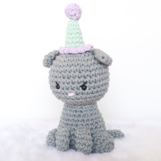 How to Crochet a Grumpy Cat Amigurumi: A Fun Project for Cat Lovers