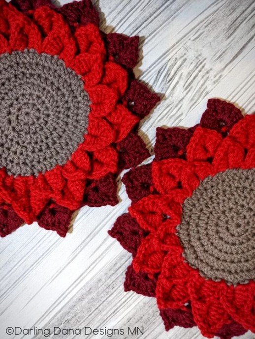 Create a Festive Crochet Christmas Poinsettia Candle Coaster for Your Holiday Decor Create a Festive Crochet Christmas Poinsettia Candle Coaster for Your Holiday Decor