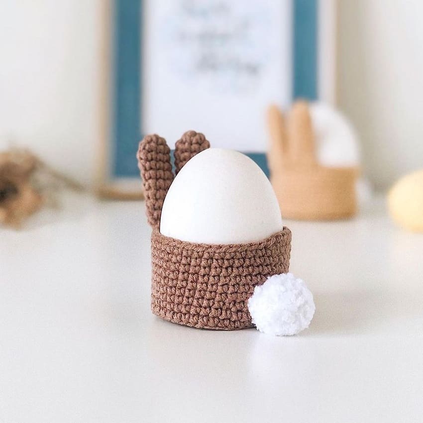 Create Your Adorable Crochet Easter Bunny Basket for a Charming Celebration