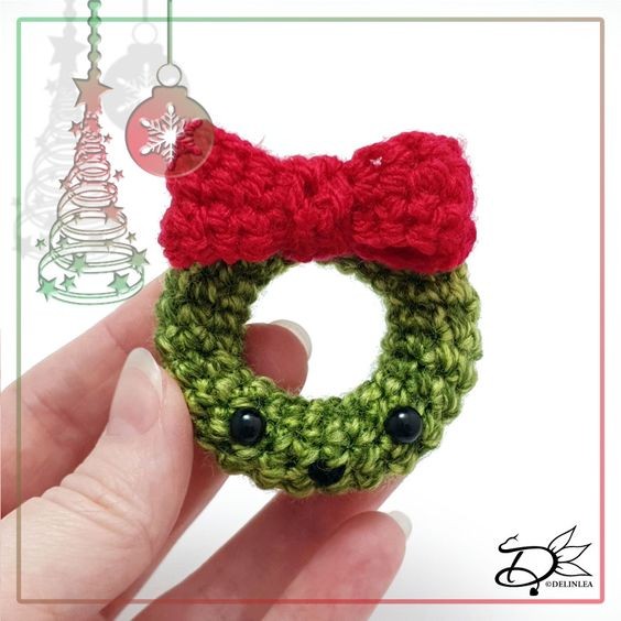 Create a Charming Crochet Christmas Wreath Amigurumi: A Festive DIY Guide Create a Charming Crochet Christmas Wreath Amigurumi: A Festive DIY Guide