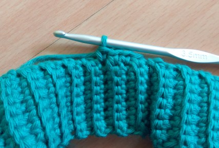 Create Your Stylish Crochet Ponytail Hat: A Complete Guide