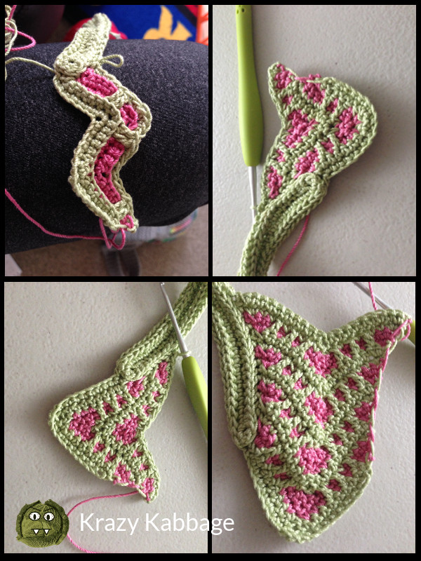 Crochet The Chevron Hearts Wallet