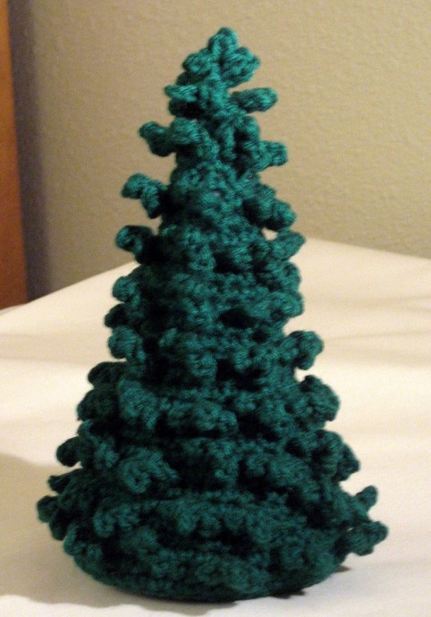 Crochet Your Own Festive Evergreen Tree: A Step-by-Step Guide for All Skill Levels Crochet Your Own Festive Evergreen Tree: A Step-by-Step Guide for All Skill Levels
