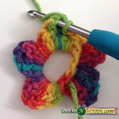 Create a Beautiful Crochet Flower Headband: A Step-by-Step Guide for Whimsical Fashion