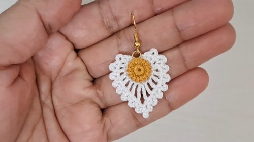 Creative Crochet Motif Earrings: Crafting Unique Accessories for Your Style