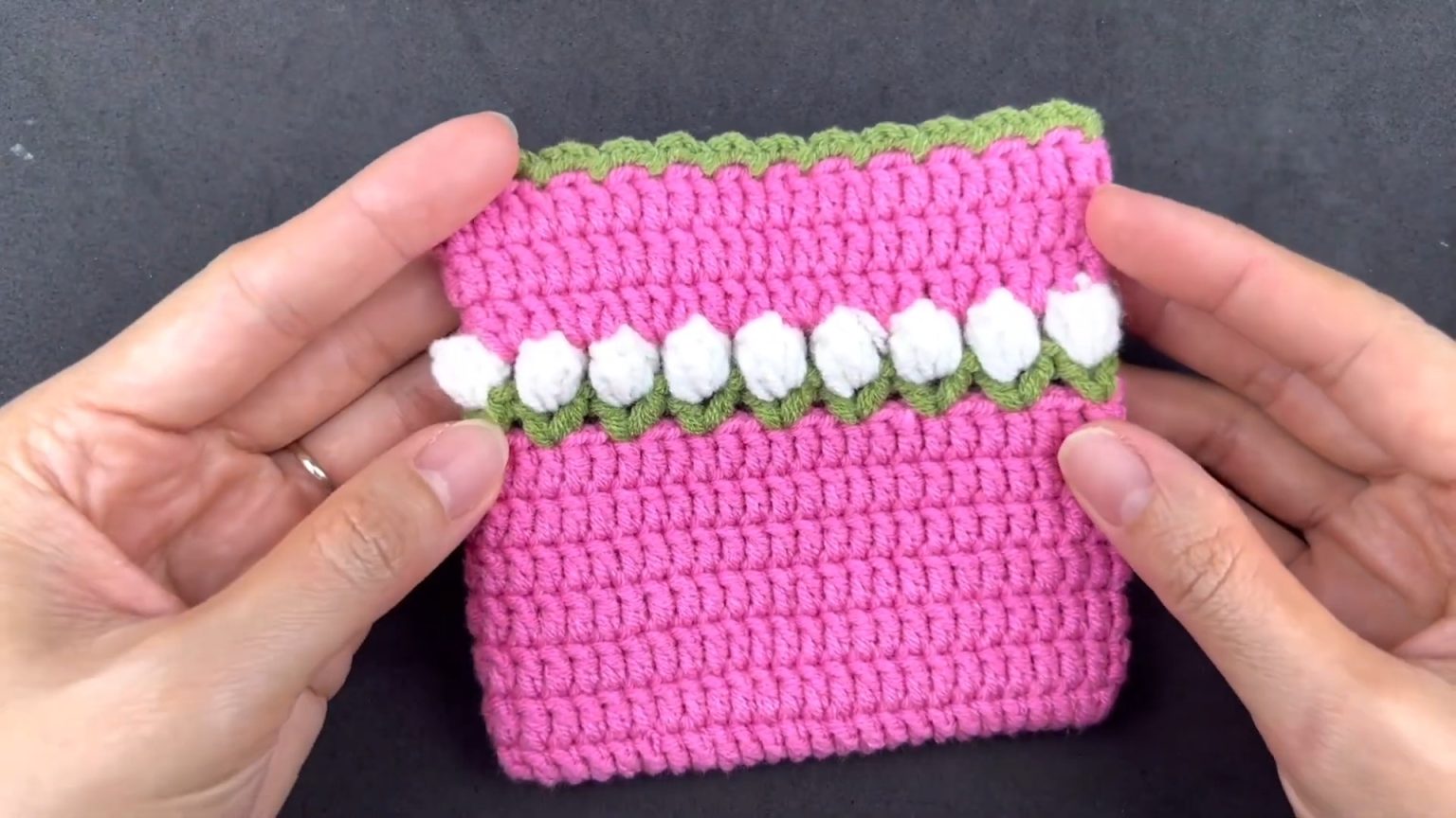 Create Your Own Crochet Stylish and Functional Drawstring Bag for Everyday Elegance
