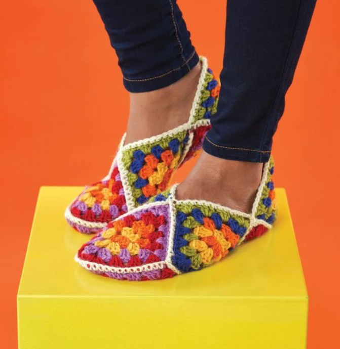 Craft Cozy Crochet Granny Square Slippers: A Stylish Footwear Guide Craft Cozy Crochet Granny Square Slippers: A Stylish Footwear Guide