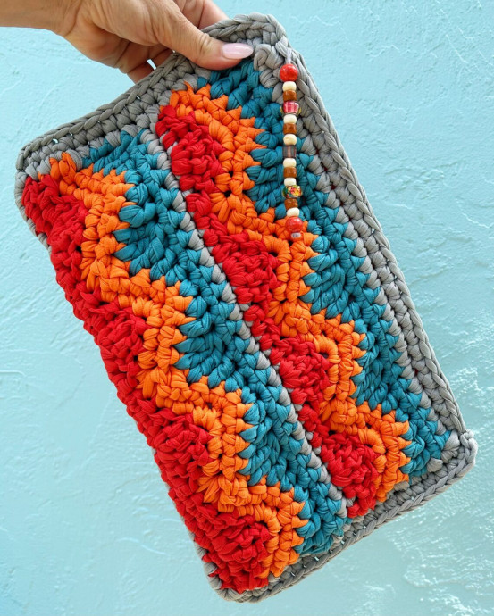 Crochet Zipper Pouch