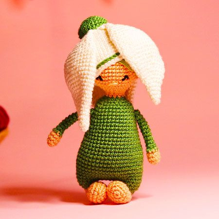 Create Your Own Adorable Crochet Snowdrop Doll Amigurumi - A Fun DIY Project for All Skill Levels