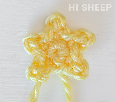 Create Your Own Charming Crocheted Pine Tree for the Holiday Season