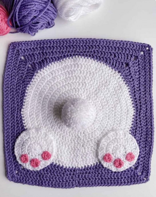 Crochet Bunny Behind Square