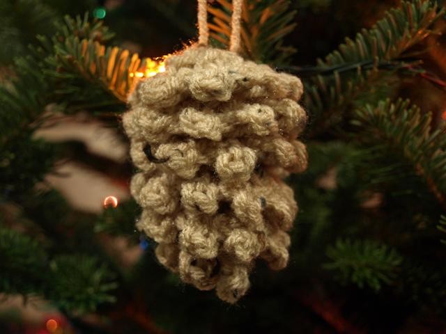 Create Charming Crochet Pine Cones with Easy Instructions and Tips for Beginners
