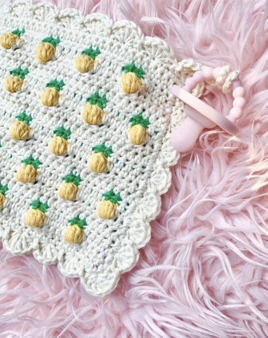 Free Ananas Lovey Crochet Pattern for Babies and Kids - Easy and Fun Project Free Ananas Lovey Crochet Pattern for Babies and Kids - Easy and Fun Project