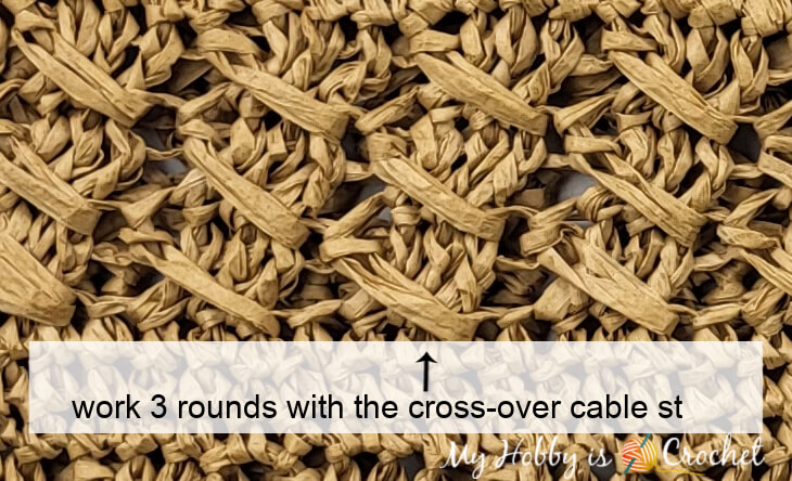 Create Your Trendy Crochet Raffia Beach Bag – The Essential Summer Accessory