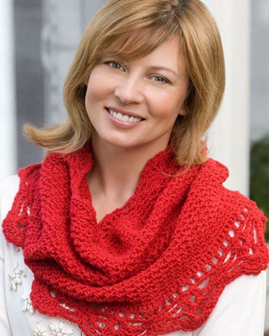Crochet Shimmer Cowl